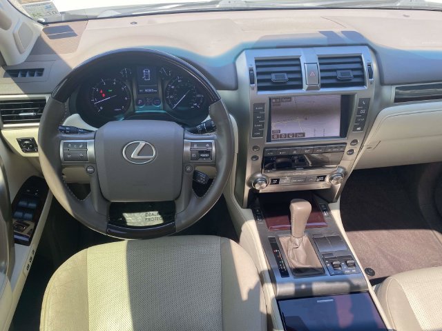 Used 2019 Lexus GX 460 AWD/4WD image 11