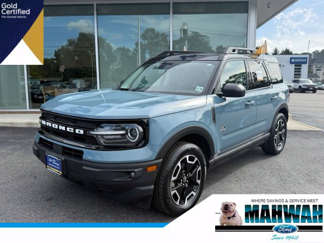 Certified 2023 Ford Bronco Sport Outer Banks w/ Tech Package AWD/4WD image 1
