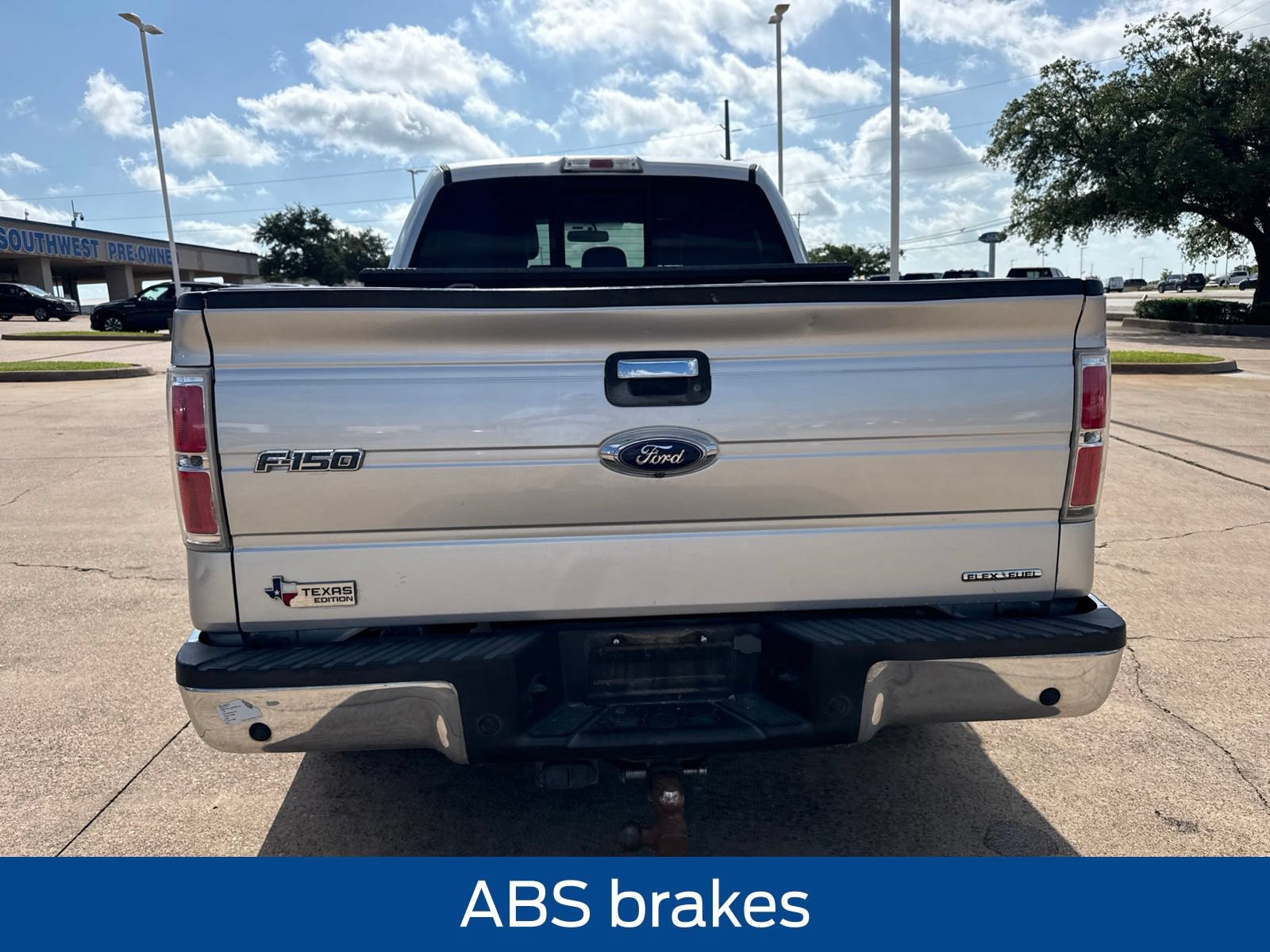 Used 2014 Ford F150 XLT w/ Equipment Group 302A Luxury RWD image 7