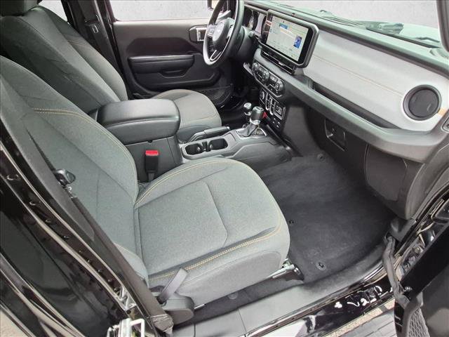 Used 2024 Jeep Gladiator Sport AWD/4WD image 20