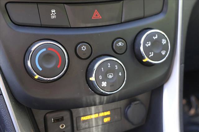 Used 2020 Chevrolet Trax LS w/ Tint and Cruise Package FWD image 19
