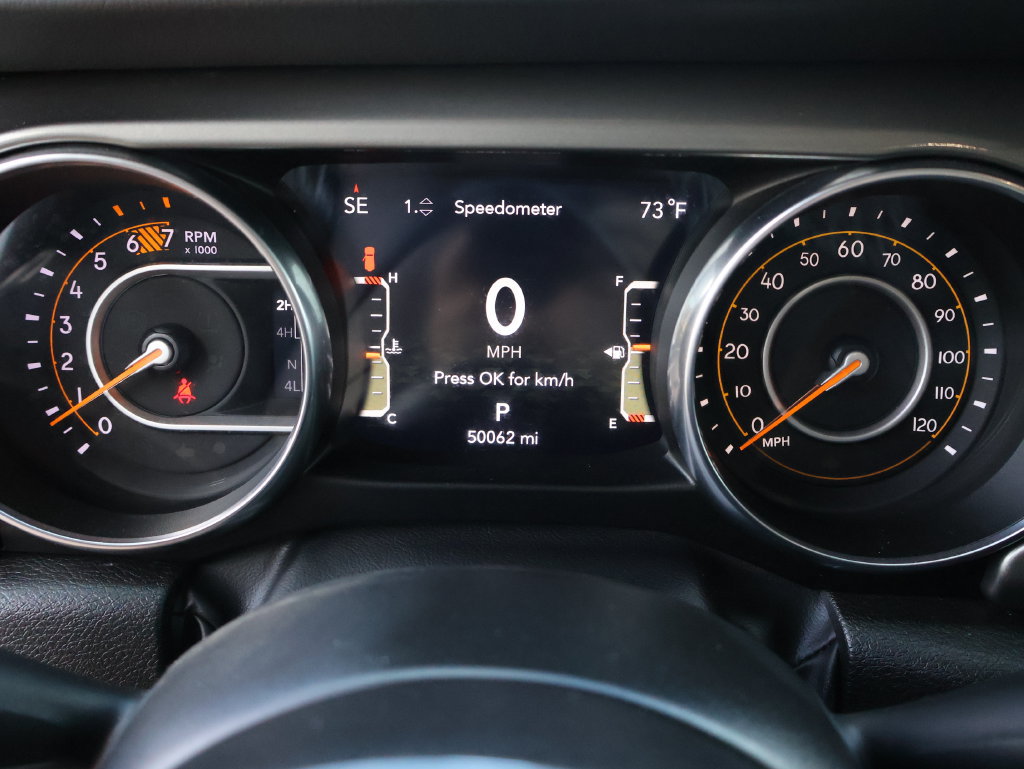 Used 2023 Jeep Wrangler Unlimited Sahara AWD/4WD image 33