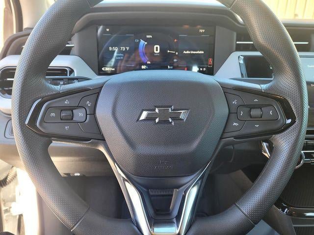 New 2027 Chevrolet Bolt LT FWD image 17