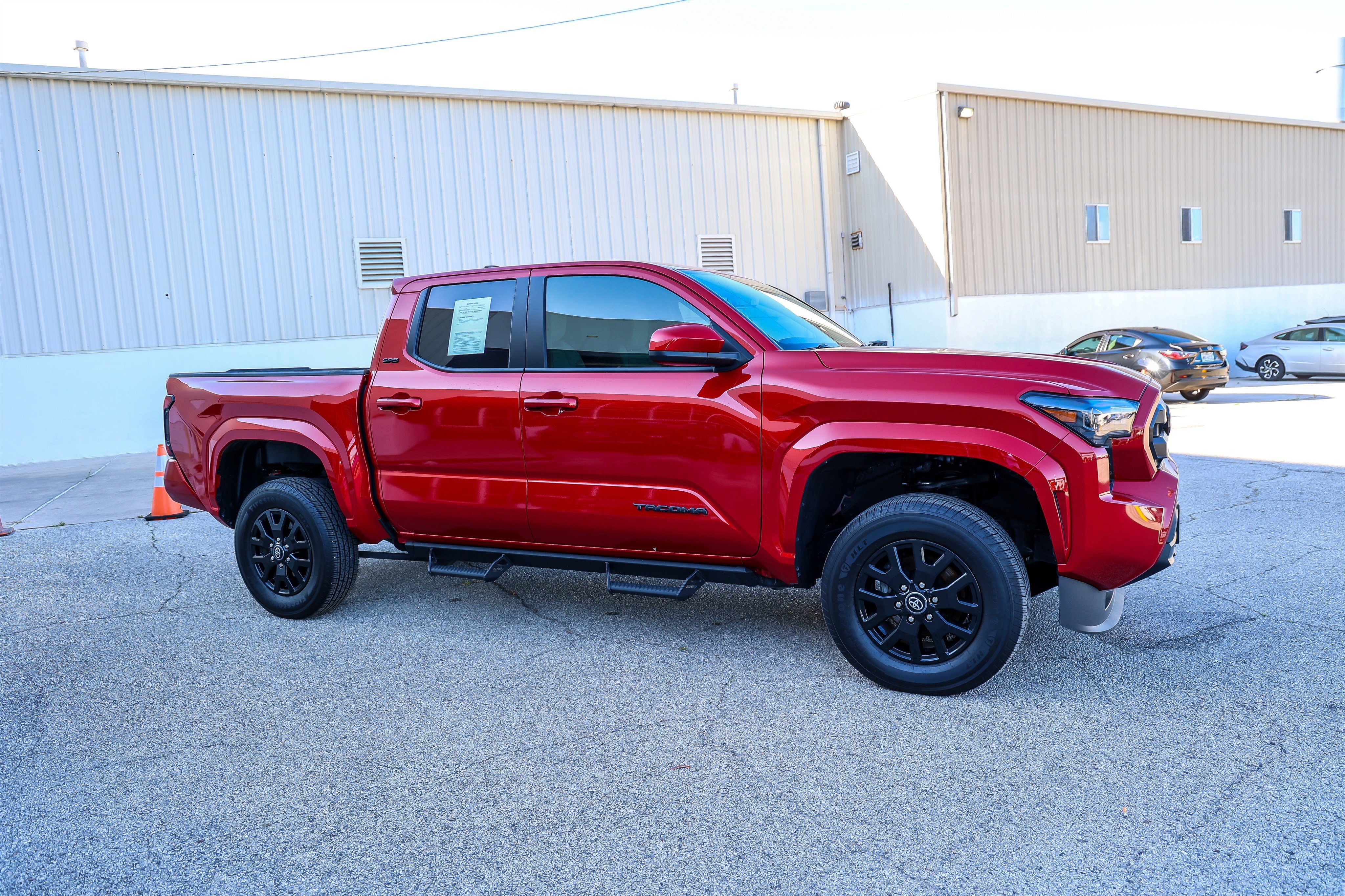 Certified 2026 Toyota Tacoma SR5 AWD/4WD image 6