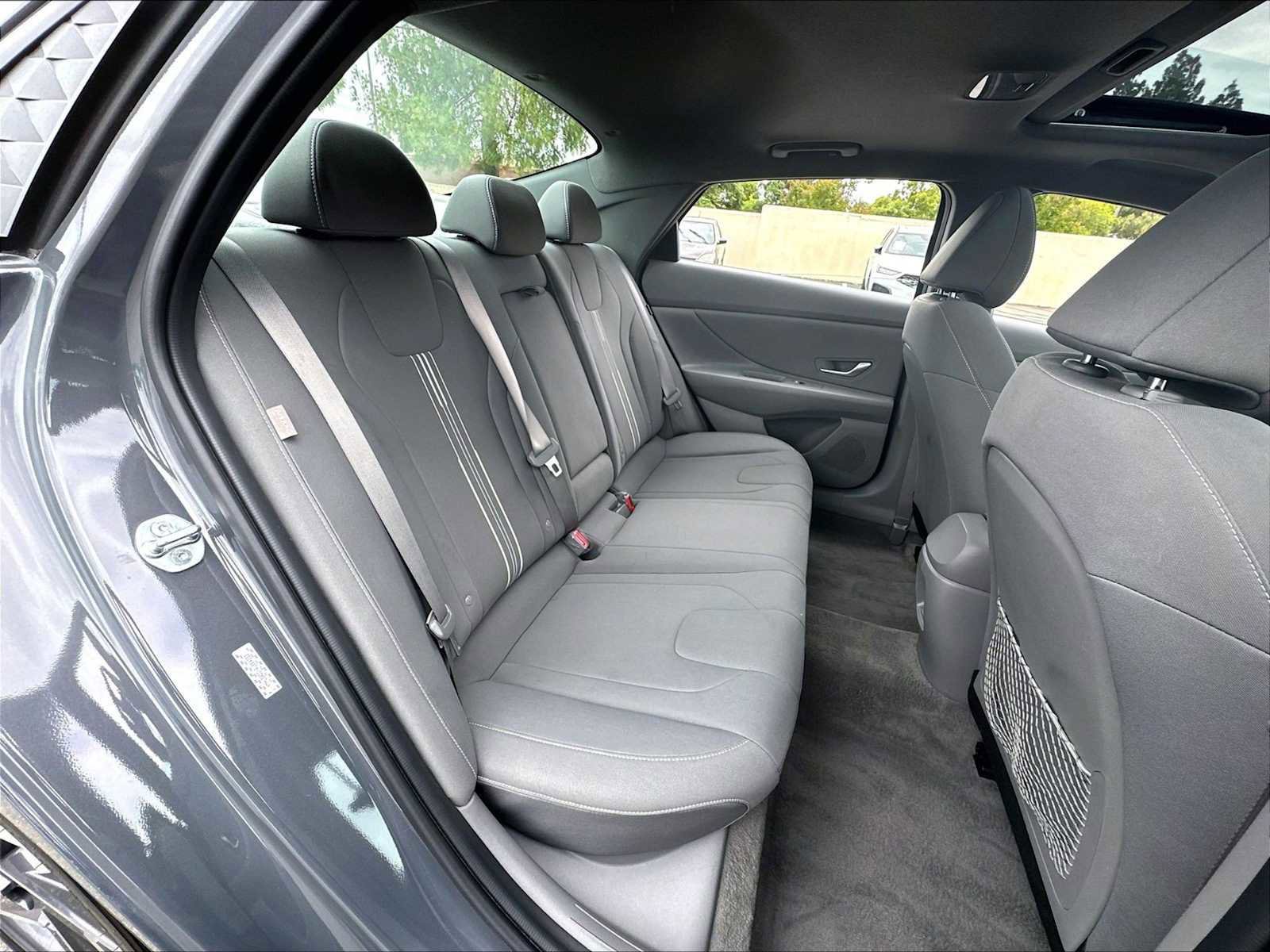 Used 2024 Hyundai Elantra SEL w/ Convenience Package FWD image 28