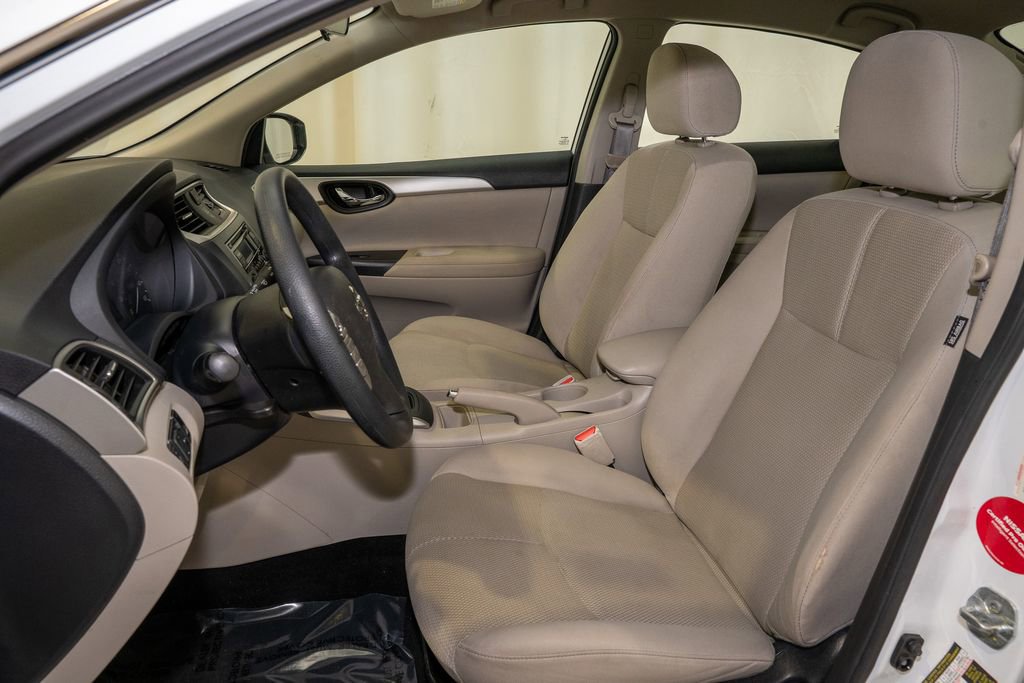 Used 2017 Nissan Sentra S image 9