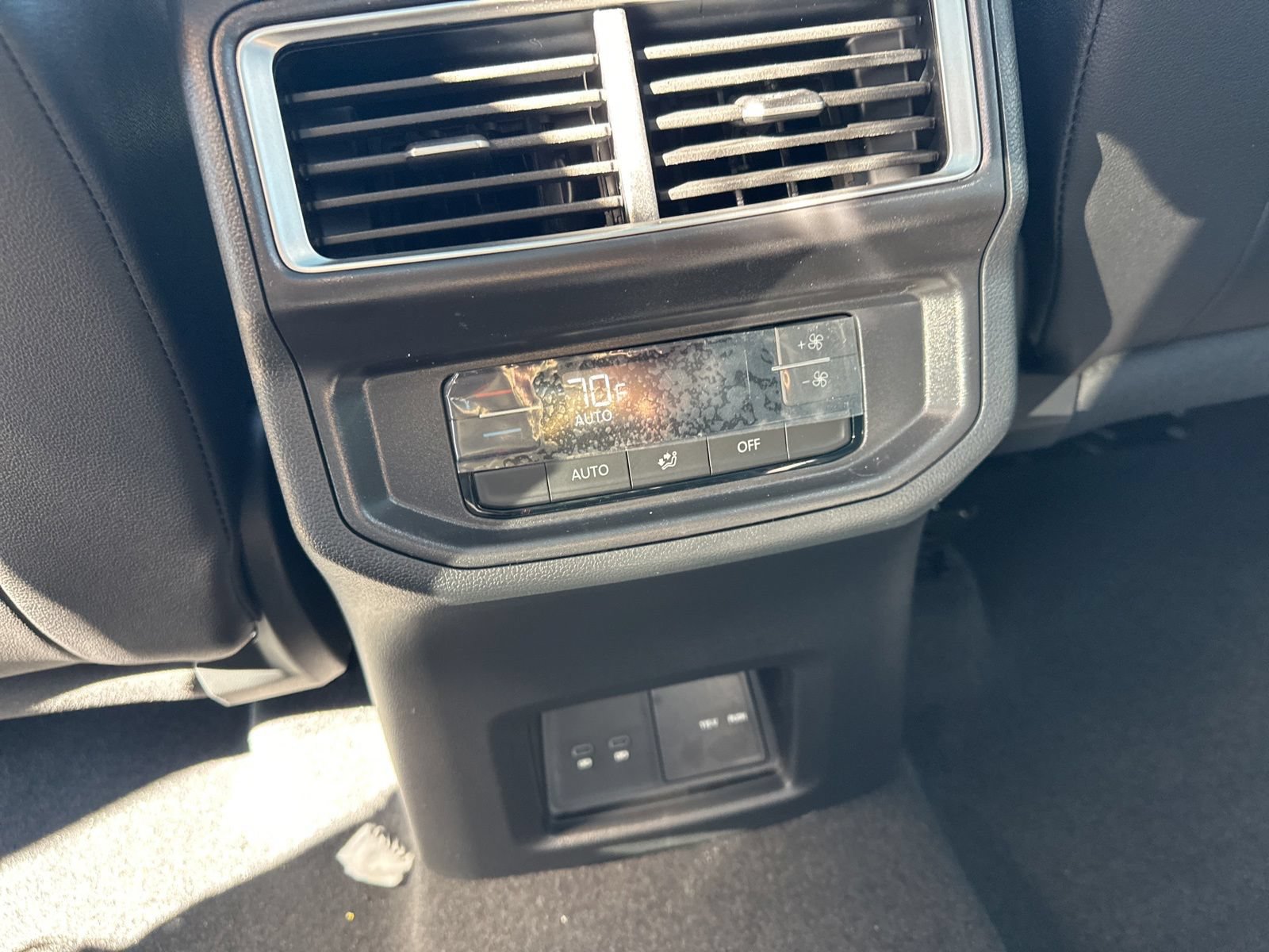 New 2026 Volkswagen Atlas Peak Edition AWD/4WD image 21