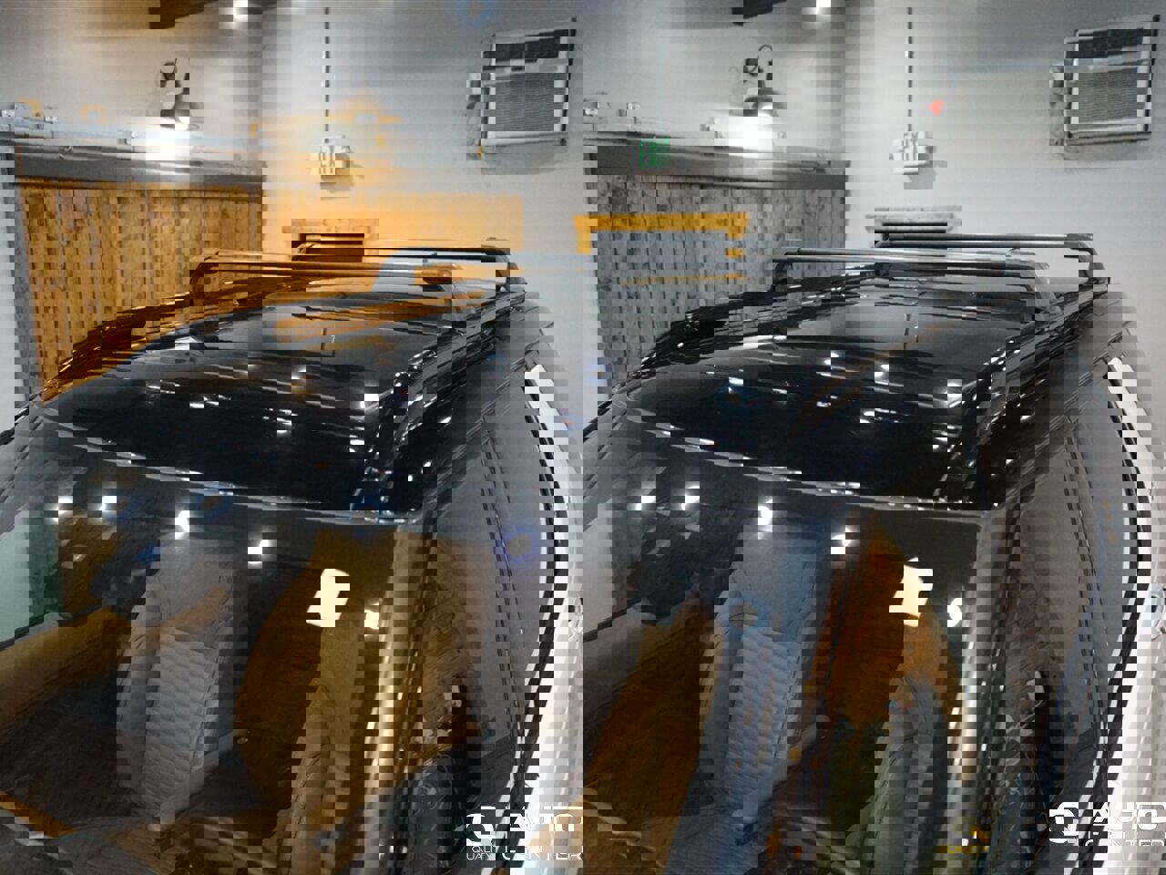 Used 2020 Land Rover Discovery HSE Luxury image 9