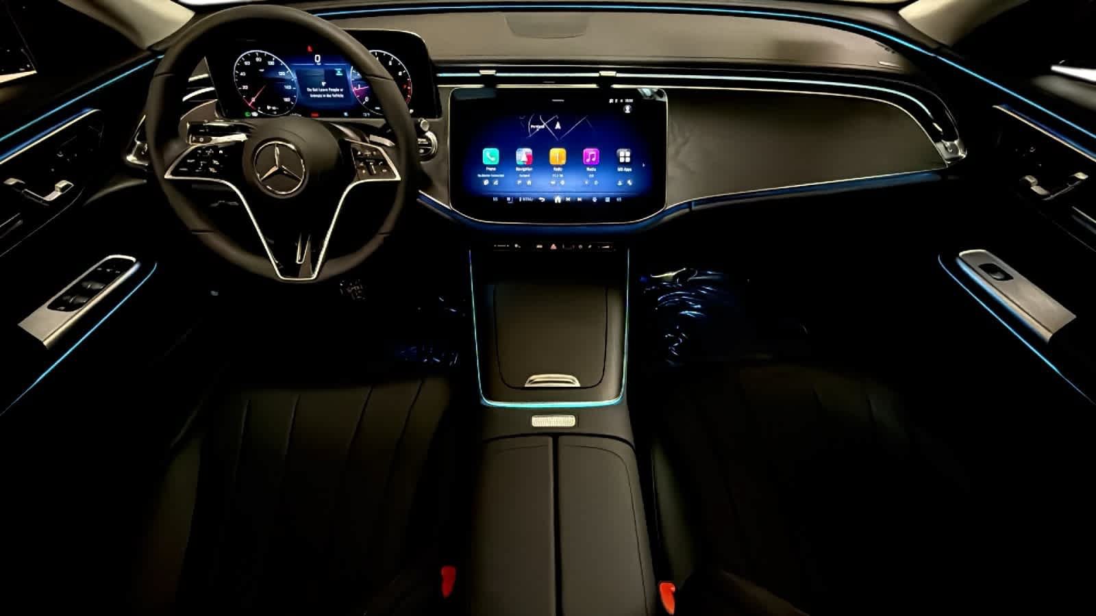 New 2026 Mercedes-Benz E 350 4MATIC Sedan image 4