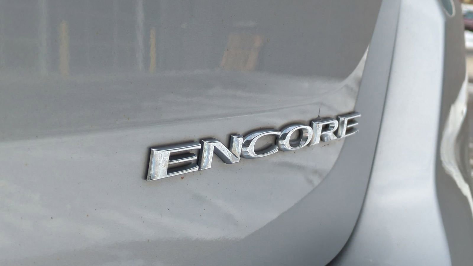 Used 2017 Buick Encore Essence image 12