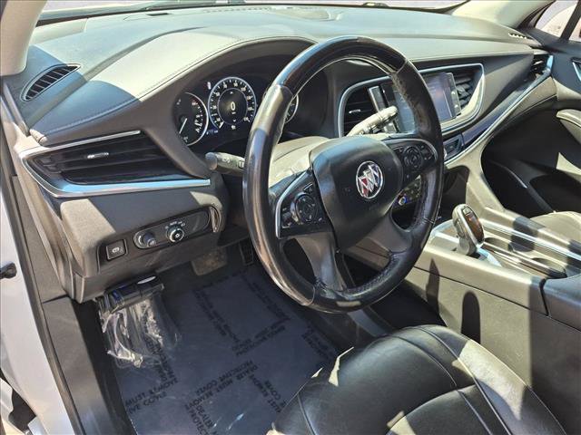 Used 2021 Buick Enclave Avenir w/ Avenir Technology Package AWD/4WD image 10