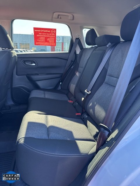Certified 2025 Nissan Rogue SV image 10