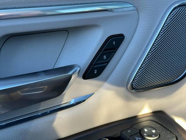 New 2026 RAM 1500 Laramie AWD/4WD image 13