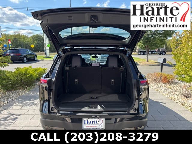 New 2026 INFINITI QX60 Luxe w/ Dark Cargo Package image 11
