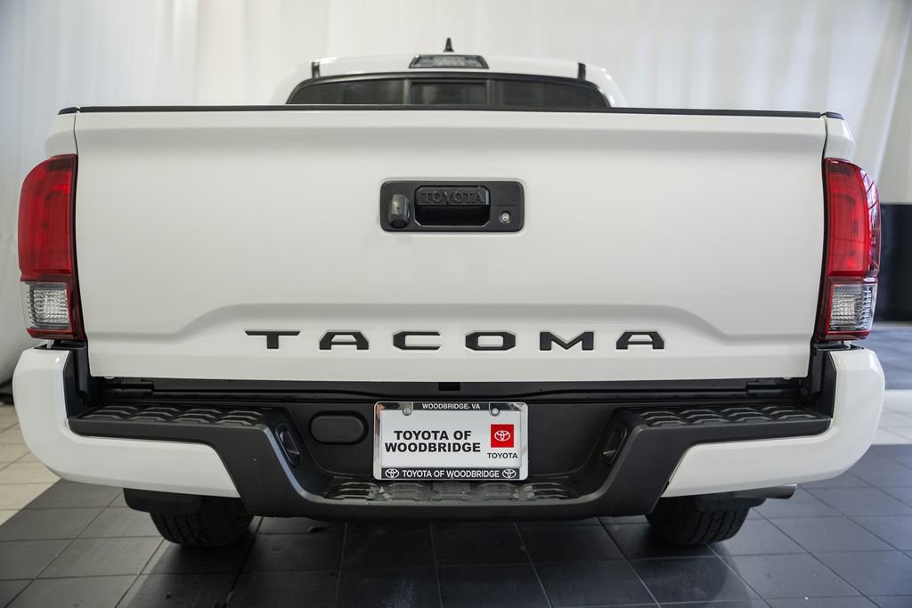 Used 2021 Toyota Tacoma SR w/ SR Convenience Package image 5