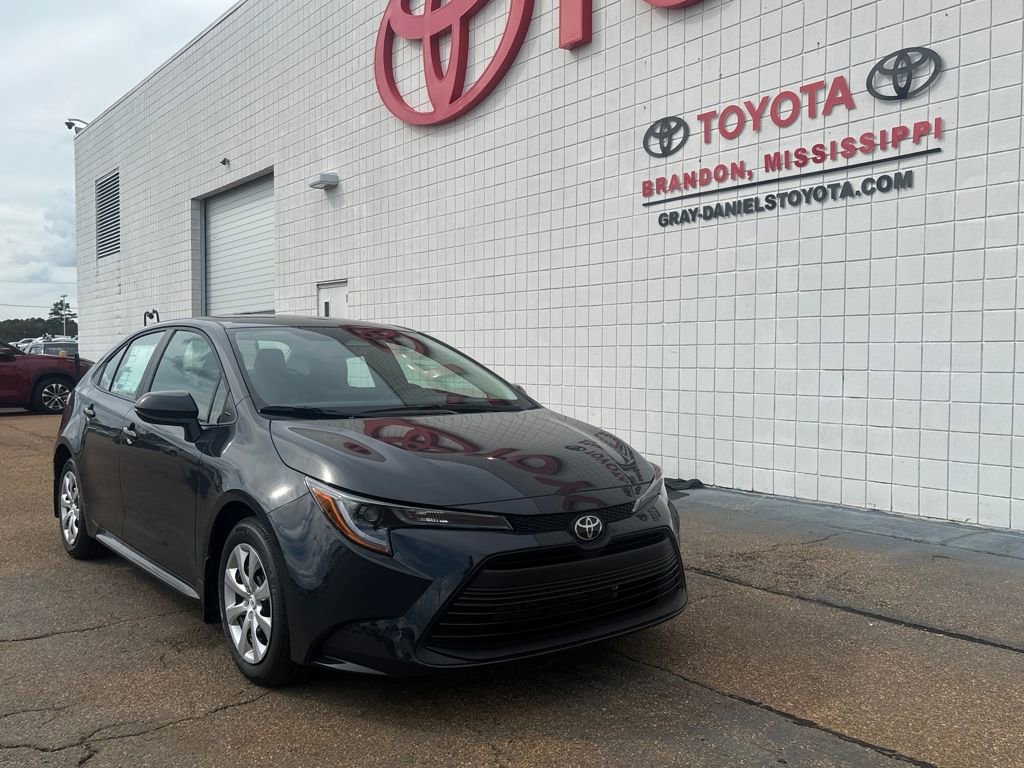 New 2026 Toyota Corolla LE image 3