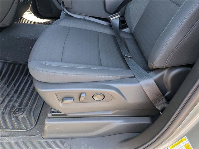 New 2026 Chevrolet Silverado 1500 Custom w/ Turbomax Blackout Package AWD/4WD image 4