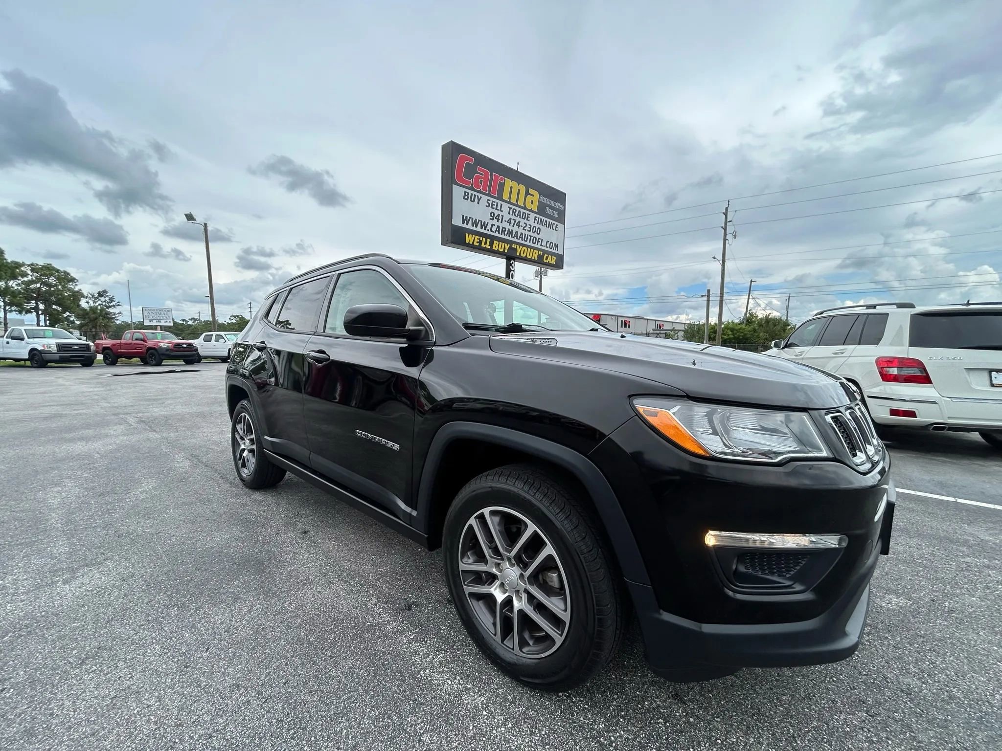 Used 2019 Jeep Compass Latitude w/ Cold Weather Group image 4