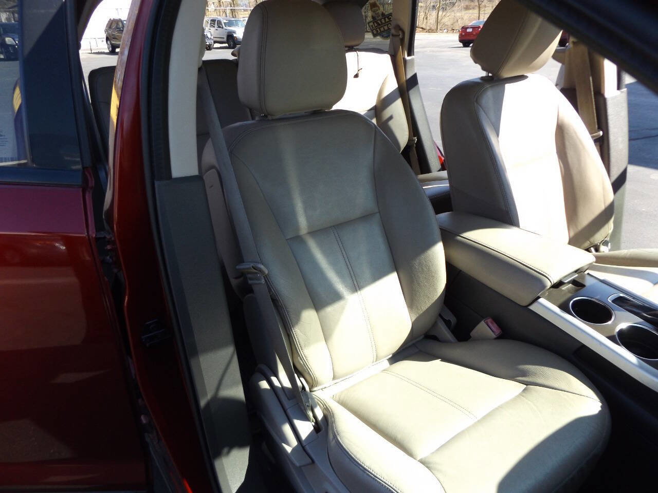 Used 2014 Ford Edge SEL w/ Equipment Group 205A image 21