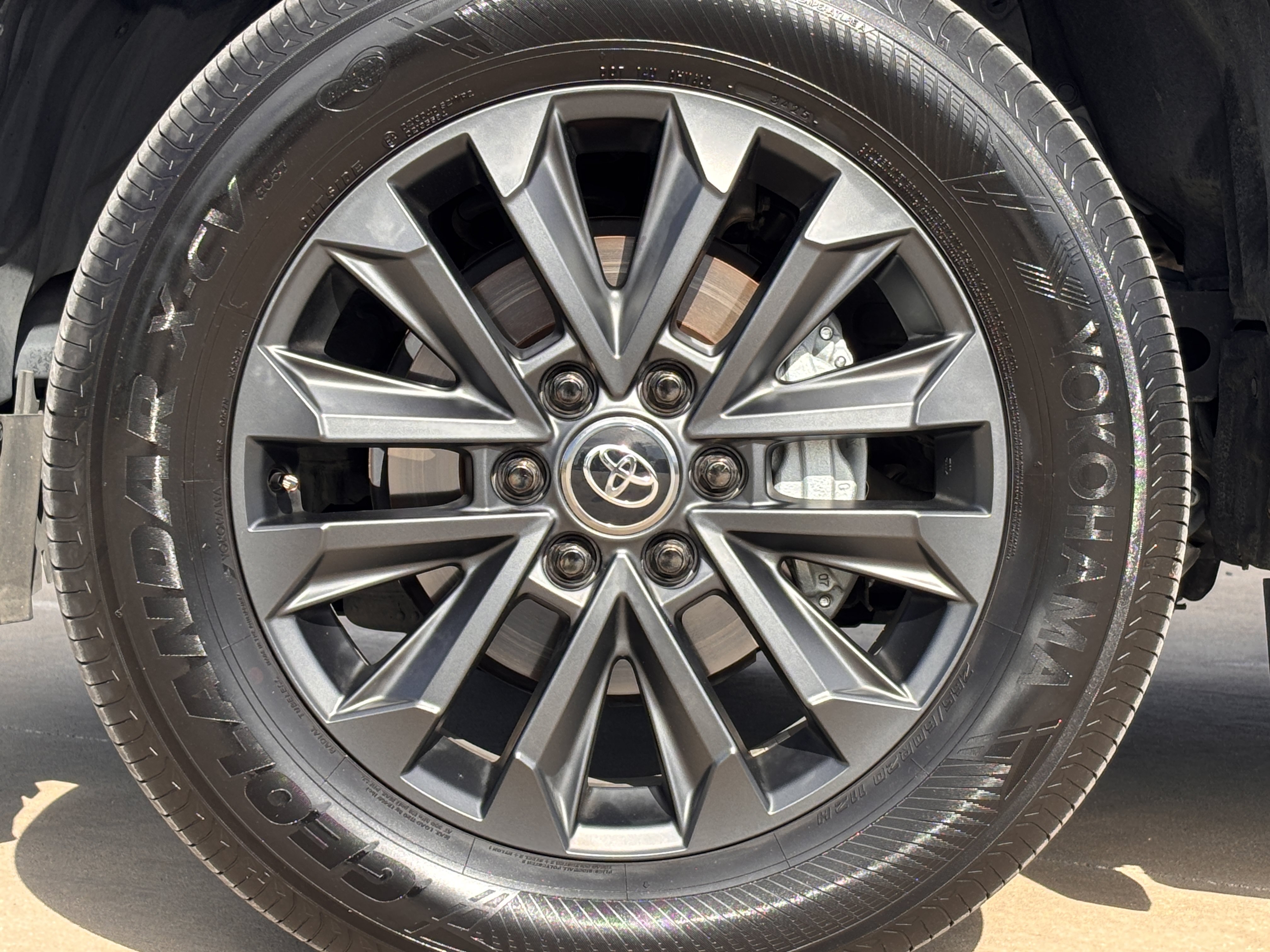 Used 2026 Toyota Land Cruiser w/ Premium Package AWD/4WD image 12