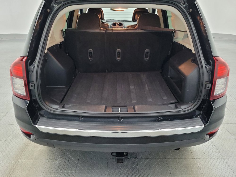 Used 2015 Jeep Compass High Altitude image 29