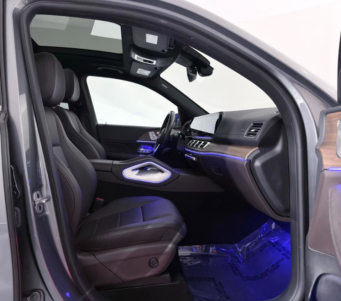 Used 2022 Mercedes-Benz GLS 450 4MATIC image 28