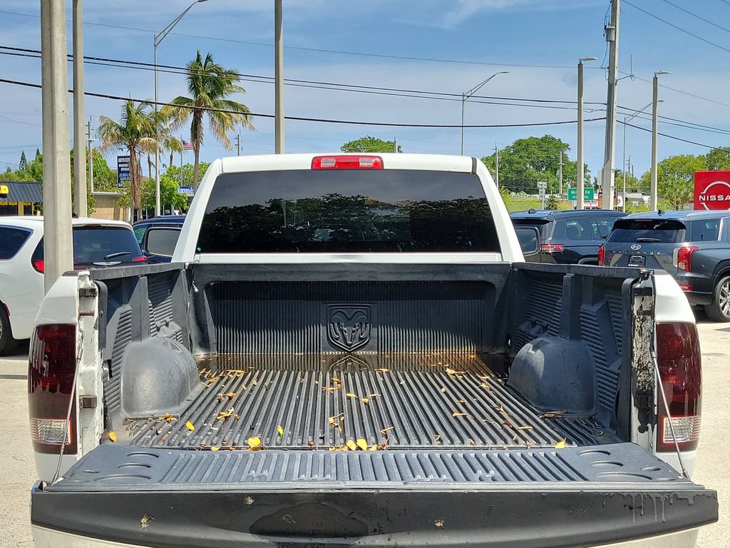 Used 2014 RAM 2500 Tradesman w/ Chrome Appearance Group AWD/4WD image 13