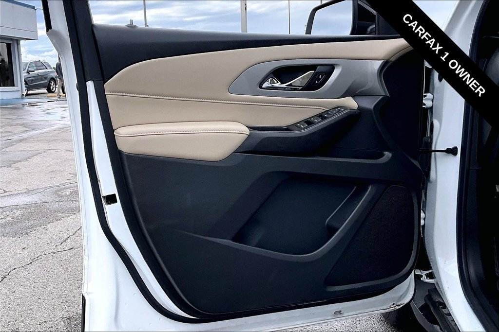 Used 2022 Chevrolet Traverse LS FWD image 21