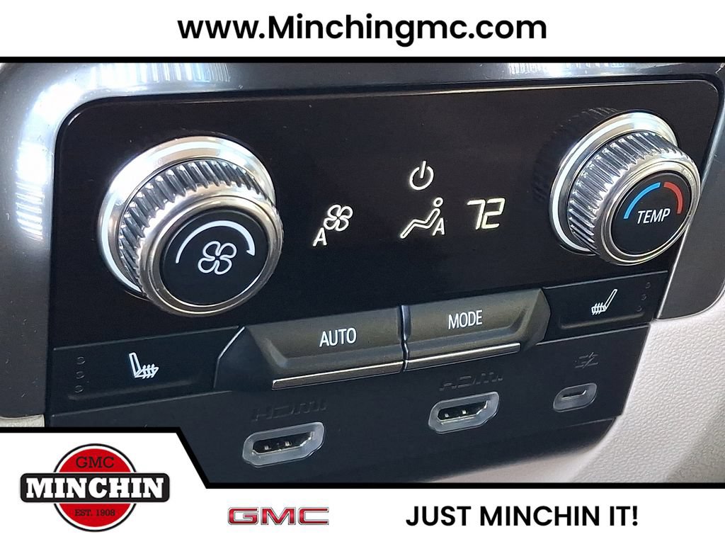 Used 2023 GMC Yukon Denali w/ Advanced Technology Package AWD/4WD image 12