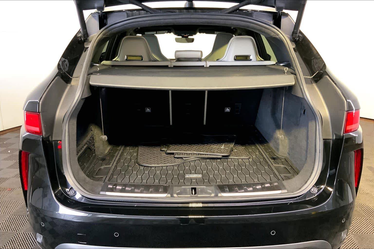 Used 2020 Jaguar F-PACE SVR AWD/4WD image 37