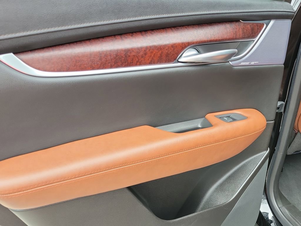 Used 2022 Cadillac XT5 Premium Luxury w/ Technology Package image 19