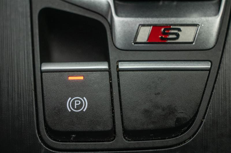 Used 2018 Audi SQ5 Premium Plus AWD/4WD image 24