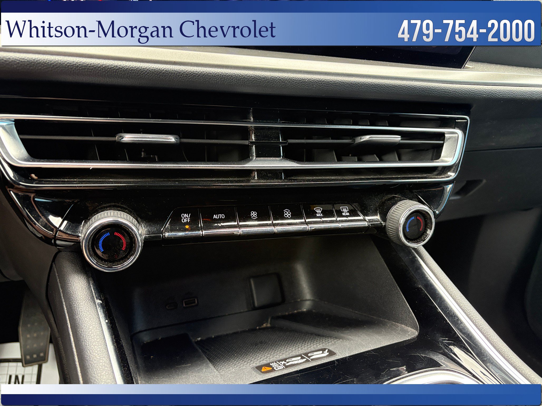 Used 2025 Chevrolet Traverse LT FWD image 26