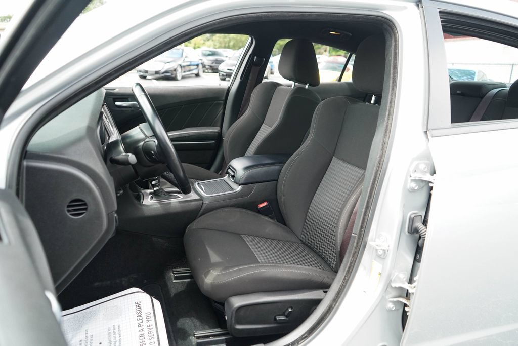 Used 2023 Dodge Charger GT RWD image 6