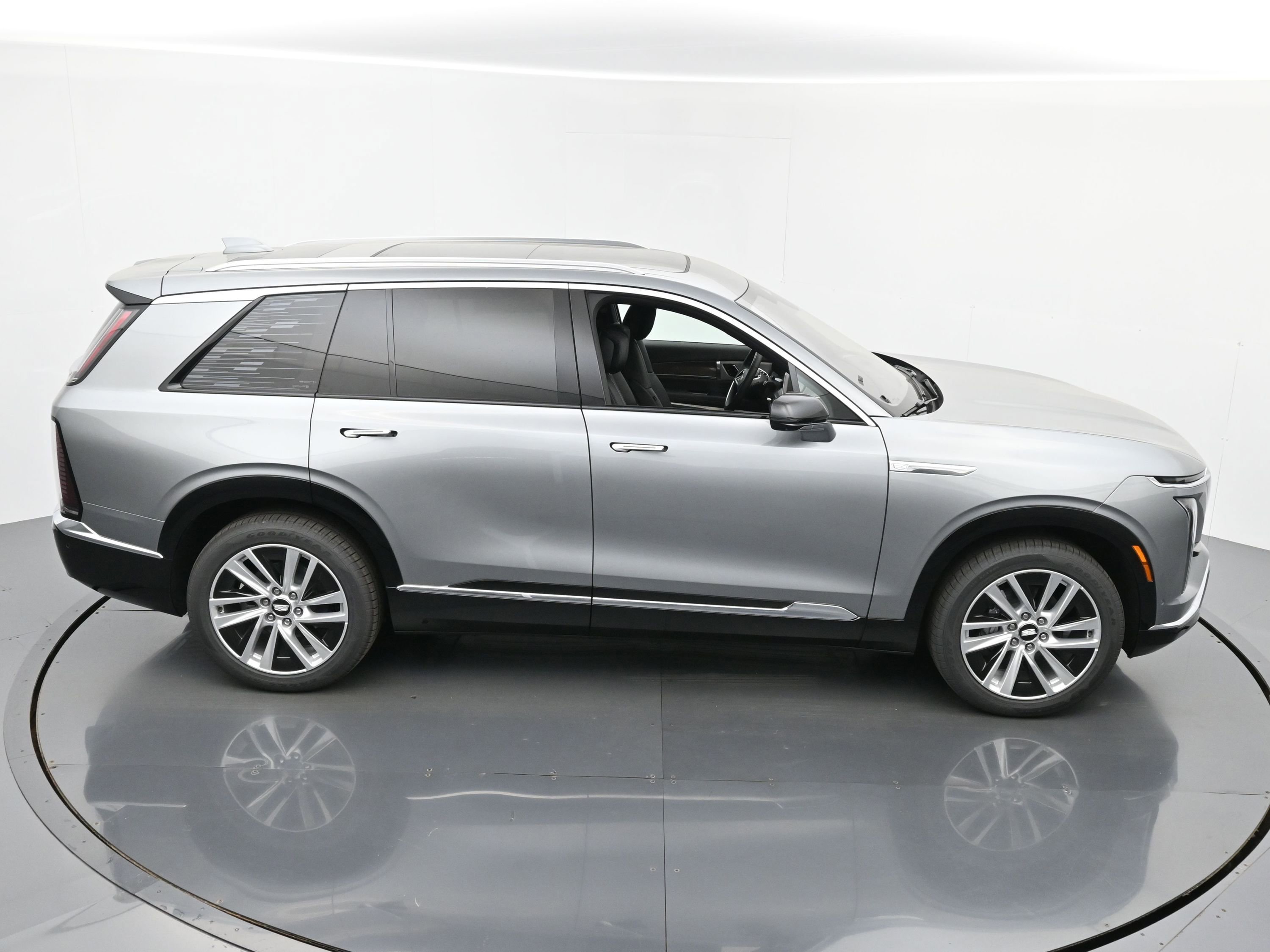 New 2026 Cadillac Vistiq Luxury image 28