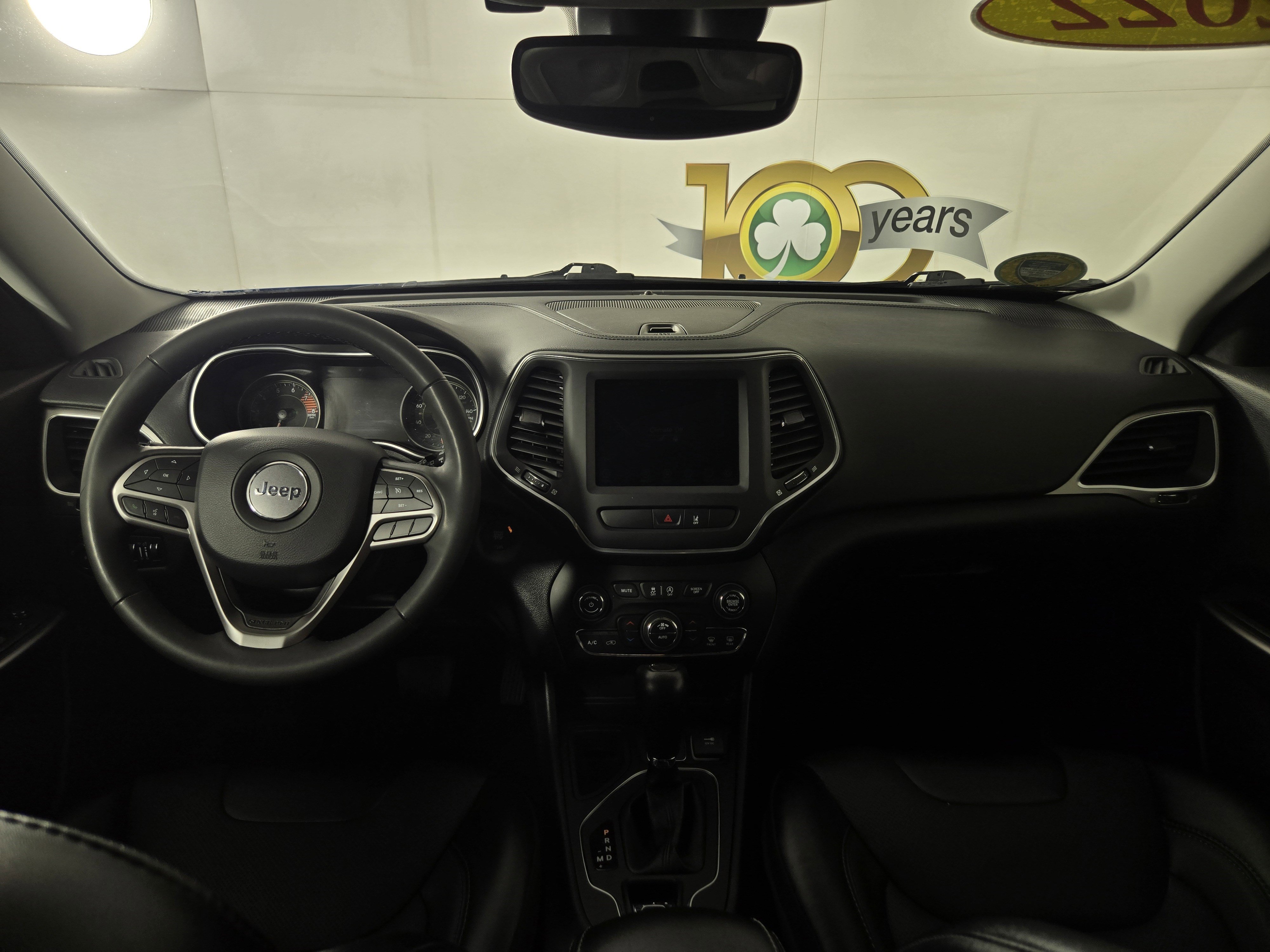 Used 2022 Jeep Cherokee Latitude Lux FWD image 13