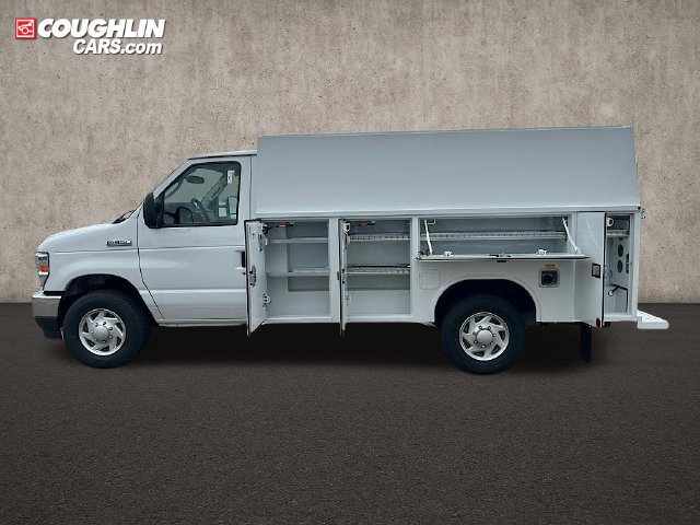 New 2026 Ford E-350 and Econoline 350 Super Duty w/ Power Equipment Group RWD image 19