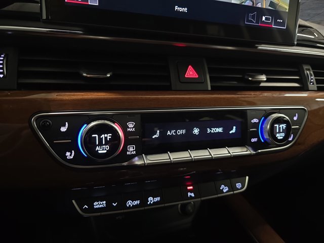 Used 2023 Audi A4 2.0T allroad Premium Plus image 25