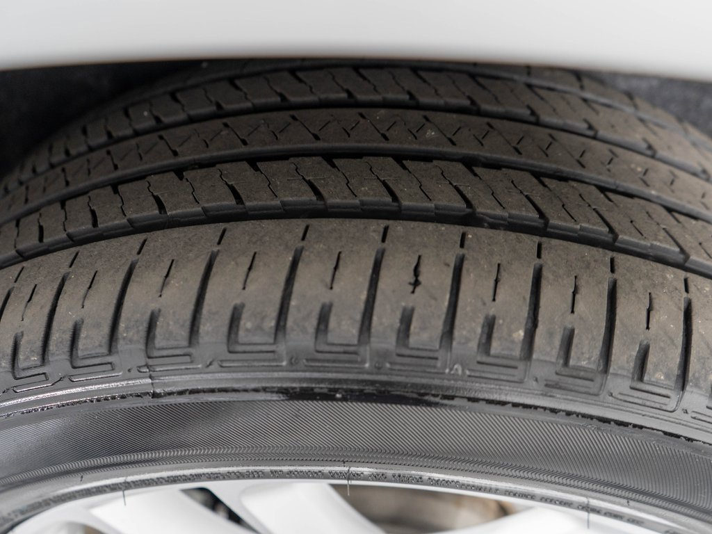 Used 2024 Dodge Durango GT image 30