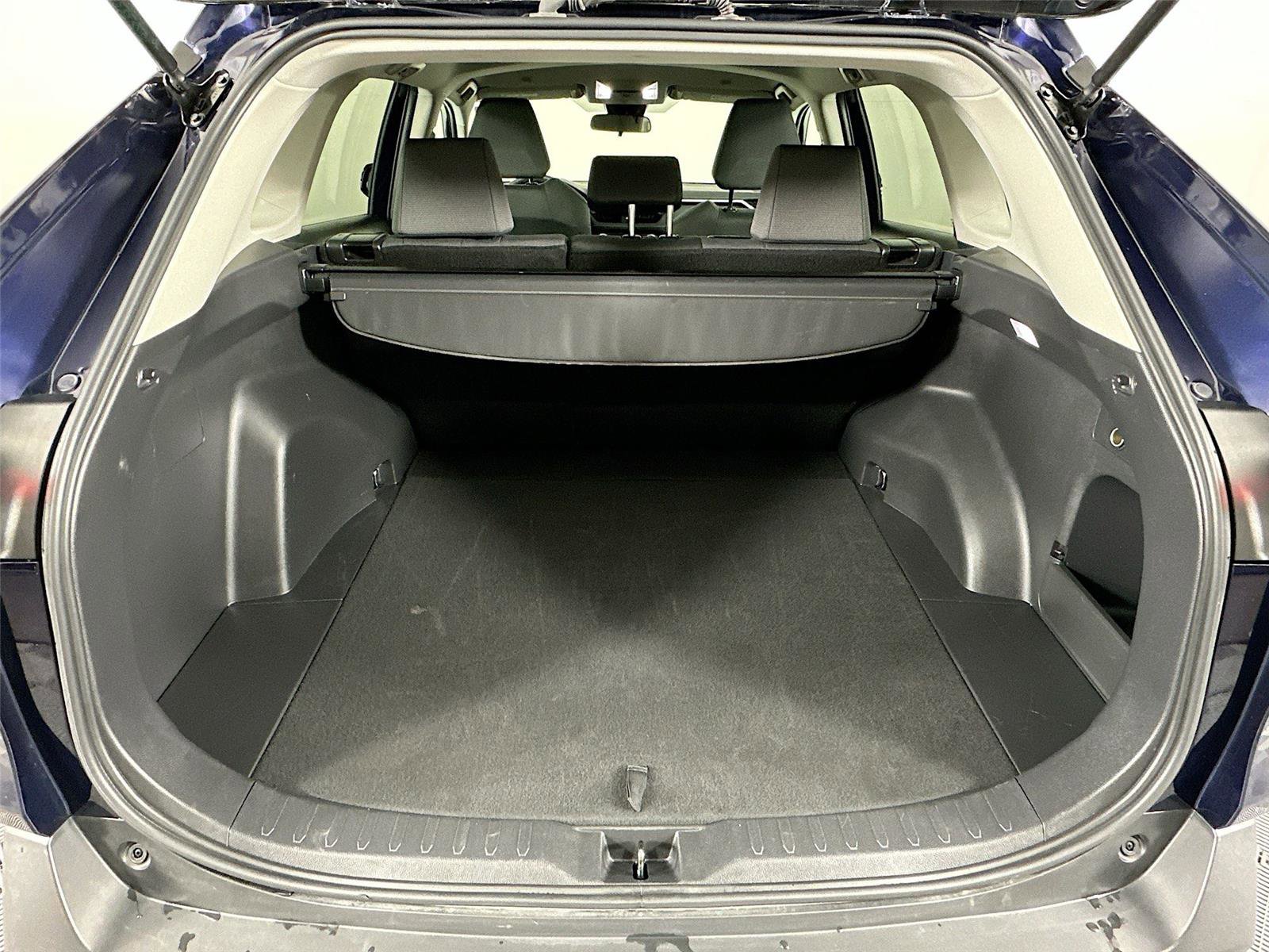 Certified 2025 Toyota RAV4 XLE AWD/4WD image 24