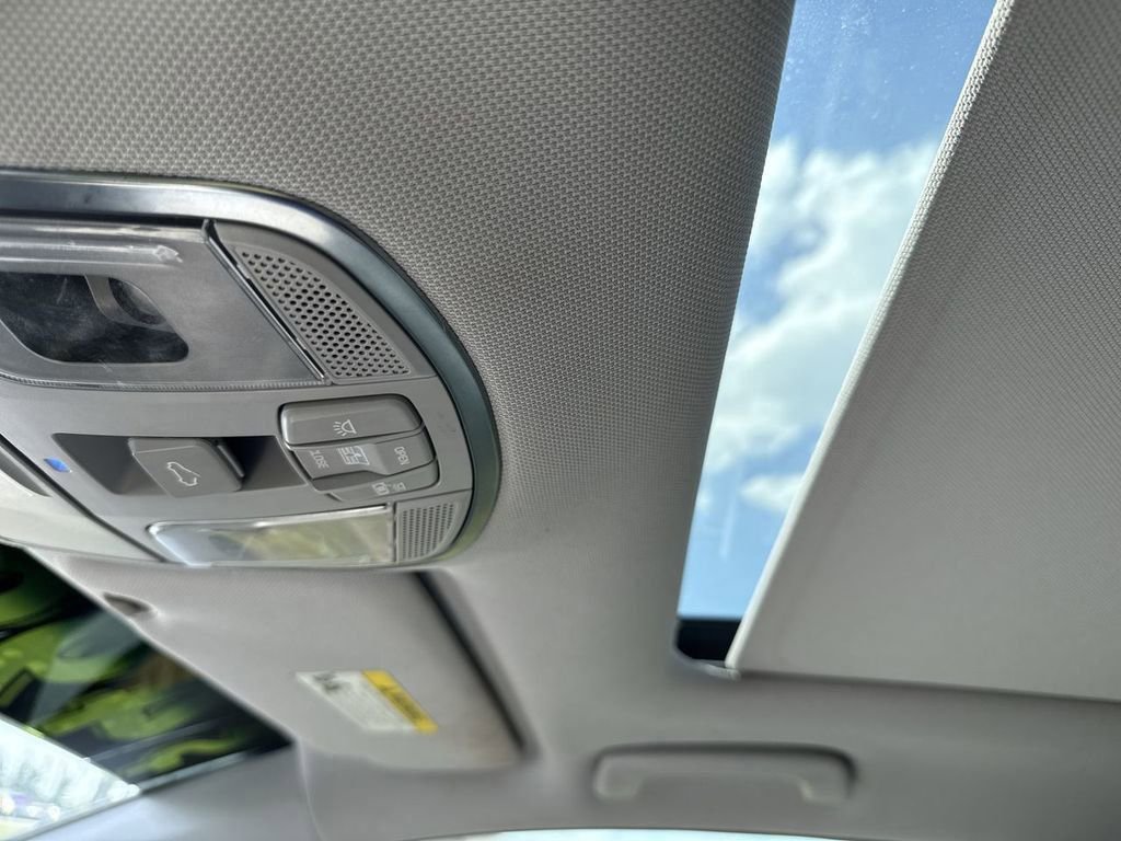 Used 2016 Hyundai Sonata Limited w/ Option Group 04 FWD image 32