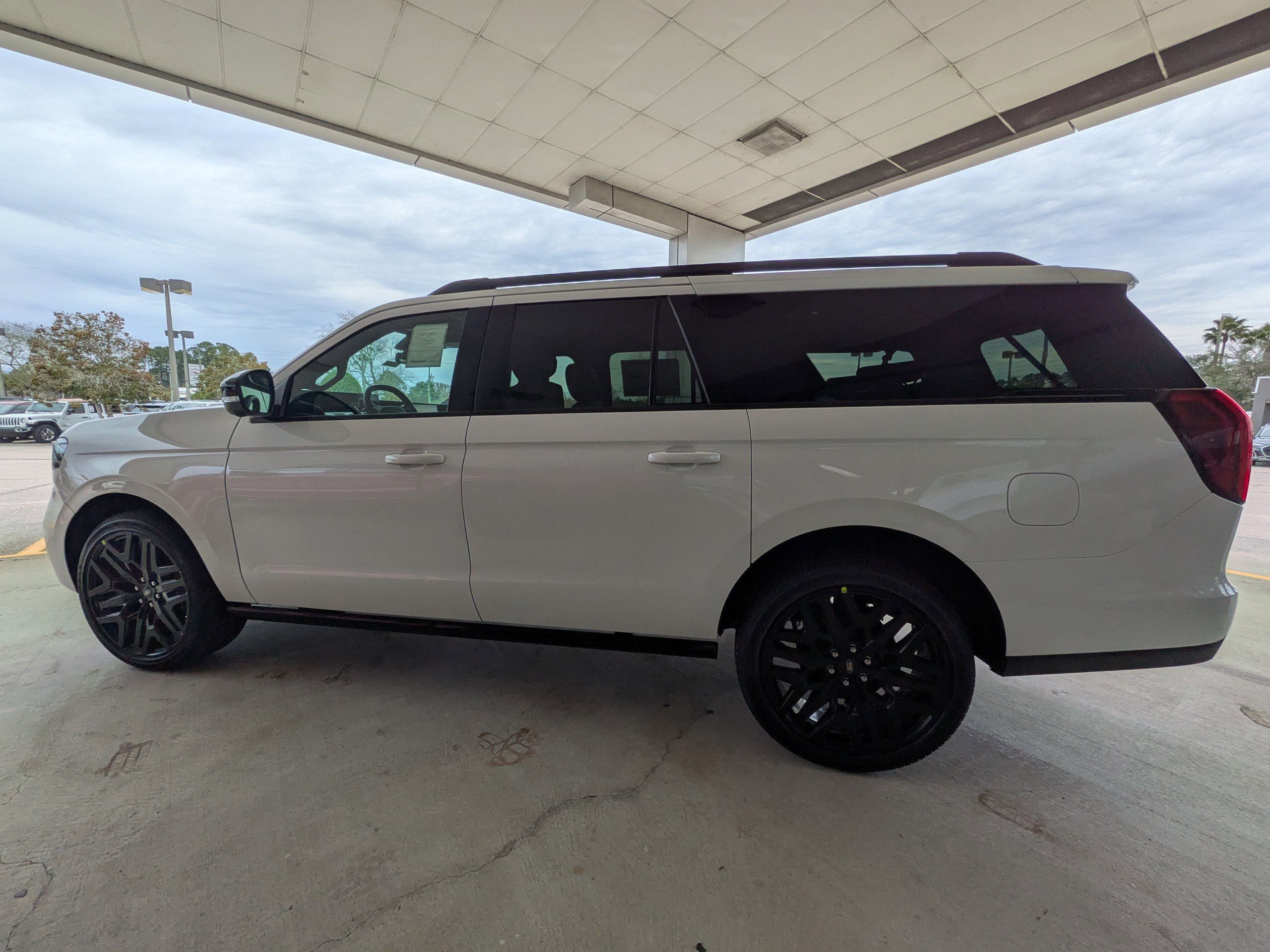 New 2026 Ford Expedition Max Platinum w/ Stealth Performance Package image 6