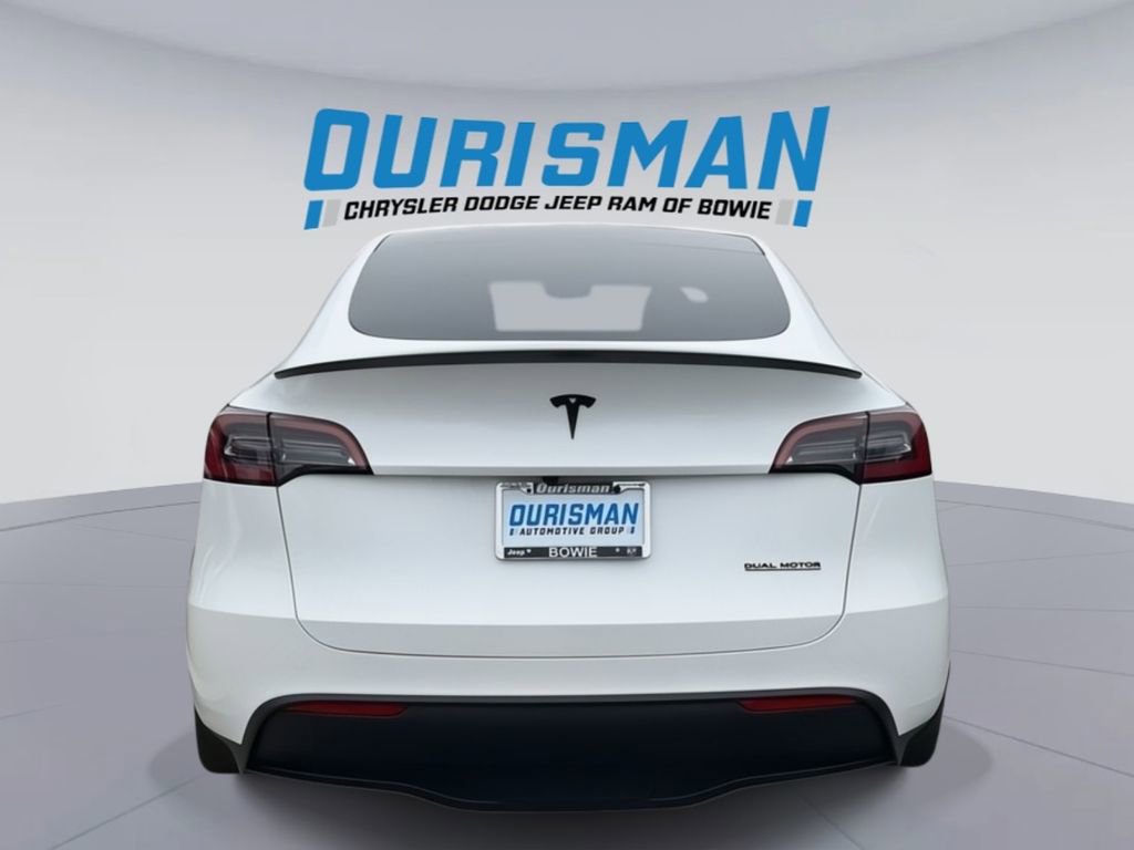 Used 2023 Tesla Model Y Long Range image 5