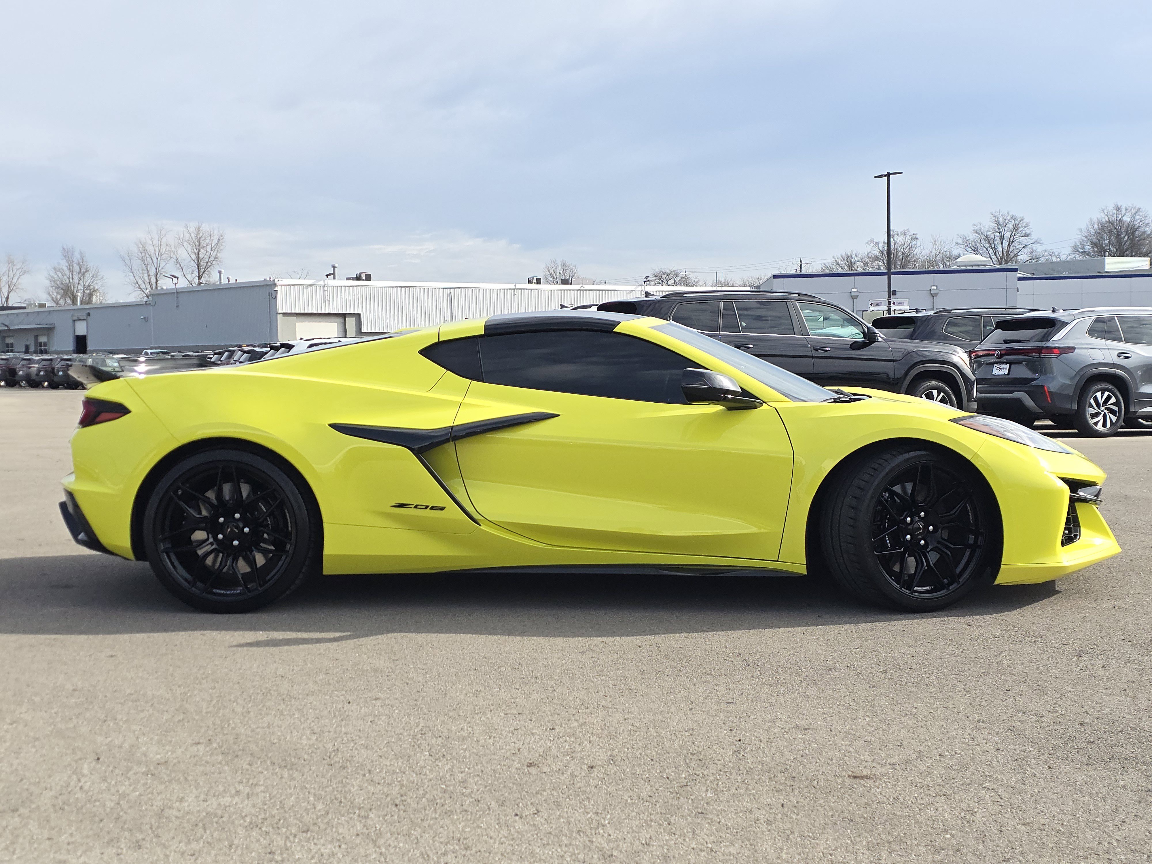 Used 2024 Chevrolet Corvette Z06 image 8