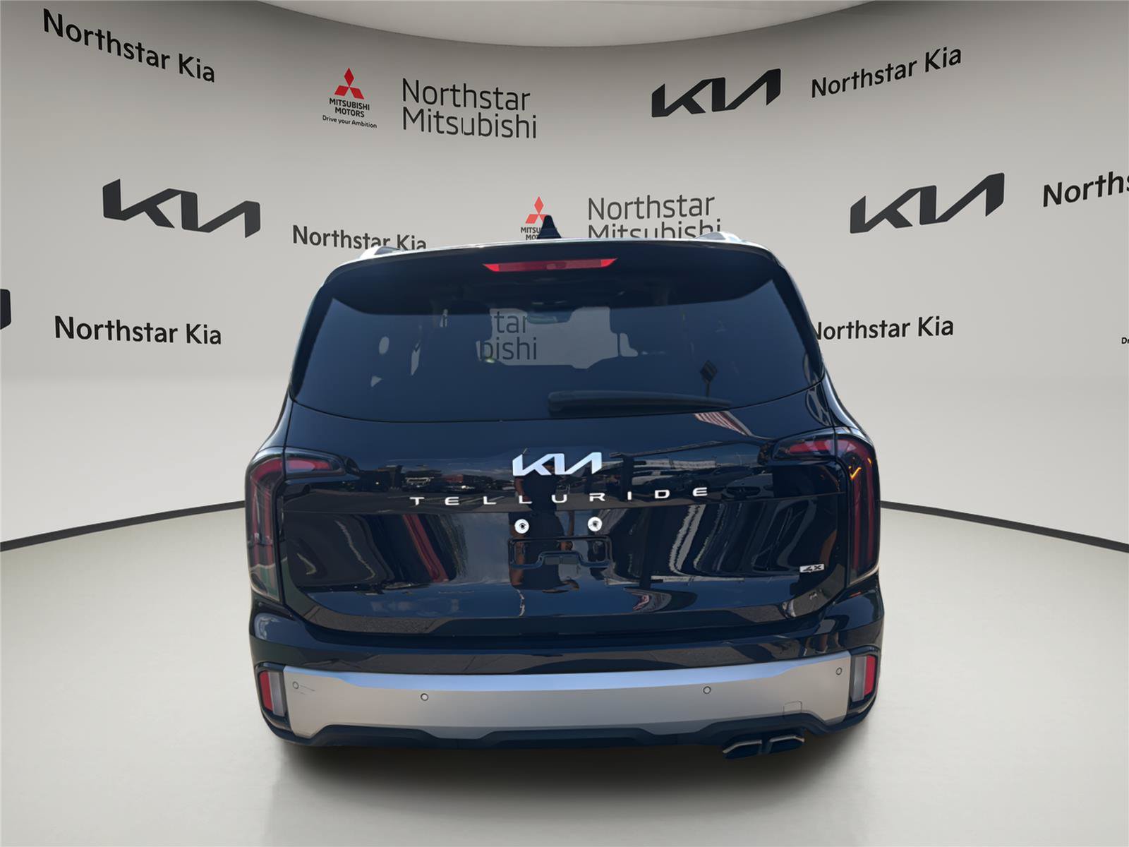 Used 2023 Kia Telluride SX AWD/4WD image 4