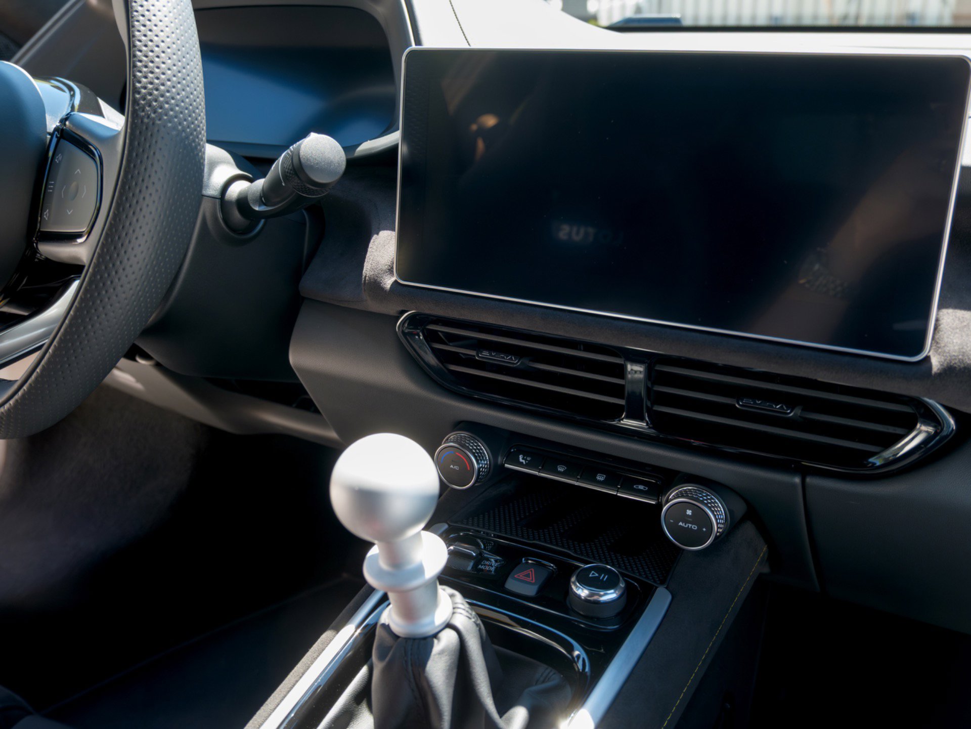 Used 2024 Lotus Emira First Edition image 37