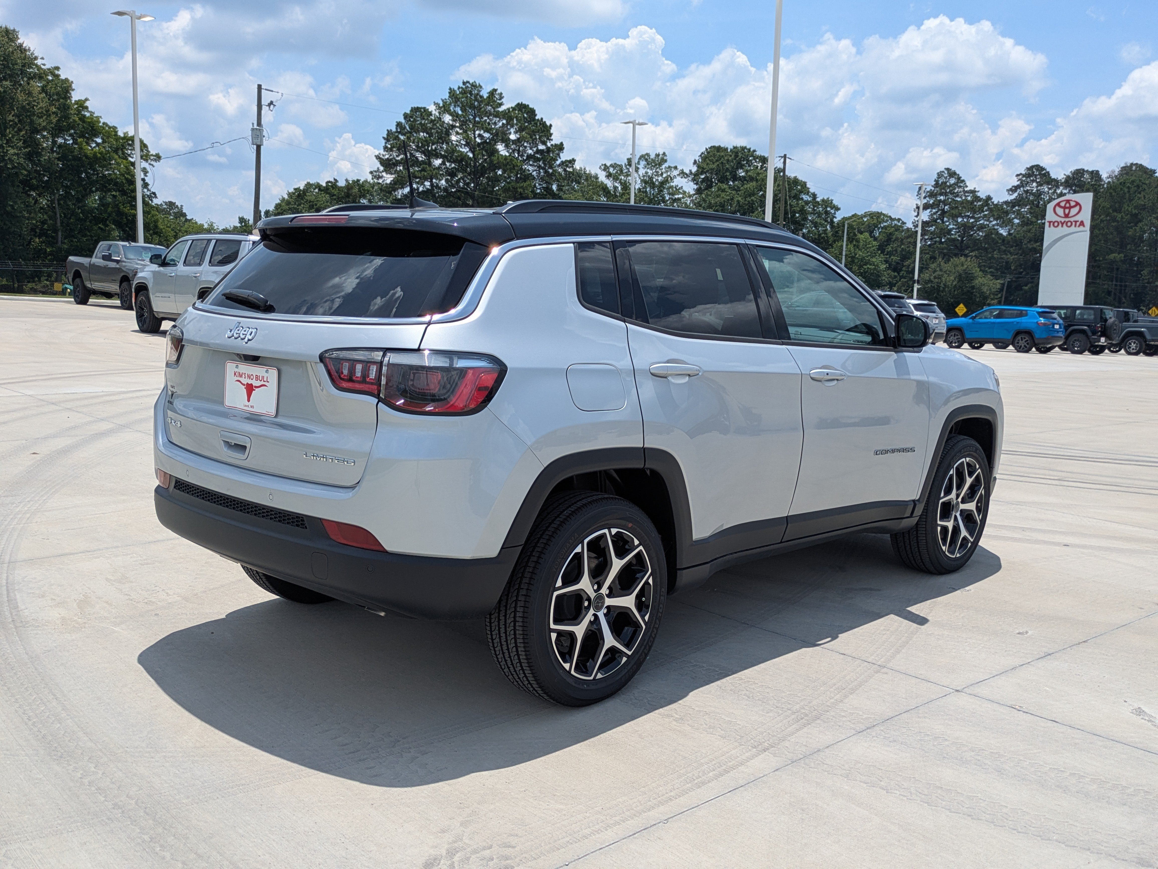 New 2026 Jeep Compass Limited AWD/4WD image 5