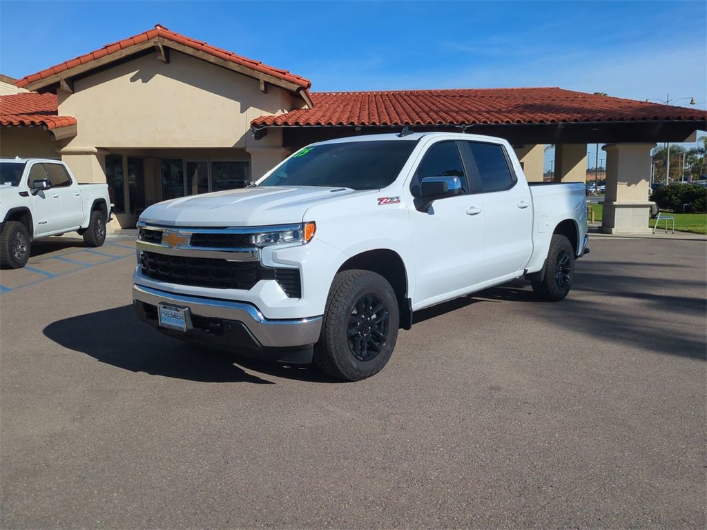 Certified 2025 Chevrolet Silverado 1500 LT w/ Z71 Off-Road Package image 4