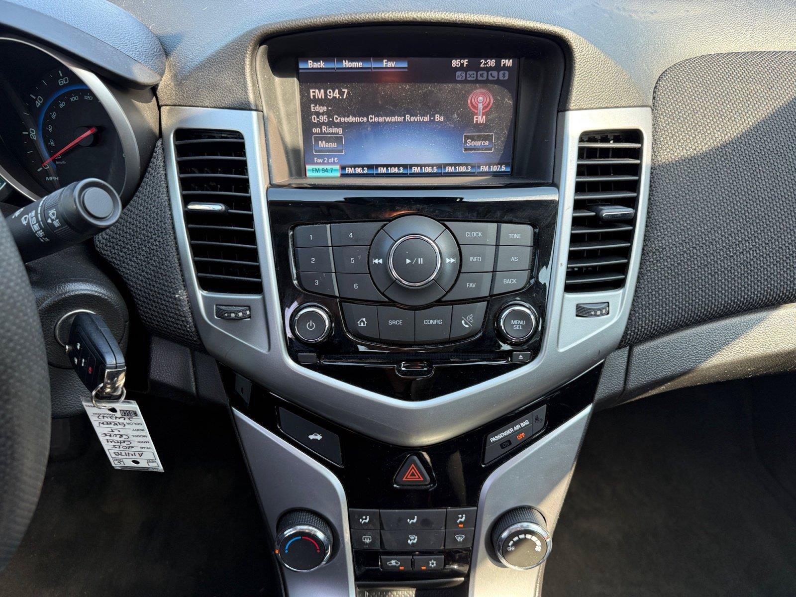 Used 2015 Chevrolet Cruze LT w/ Sun And Sound Package FWD image 14