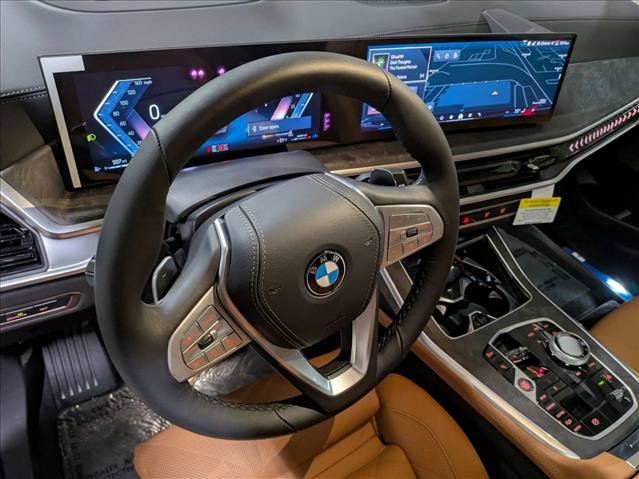 New 2026 BMW X7 xDrive40i image 3
